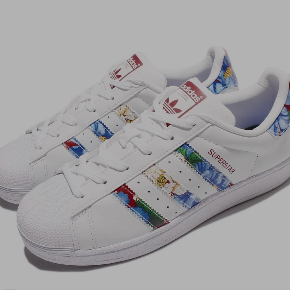 Adidas Superstar Floral print shoes